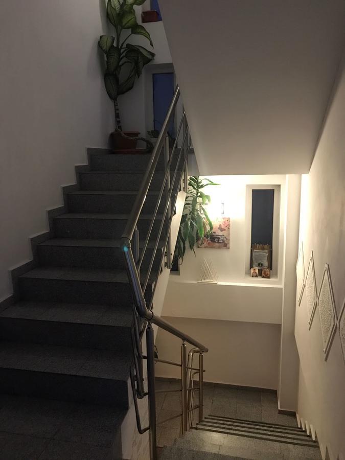 Casa Ghetu Fundeni Hotell Bukarest Exteriör bild
